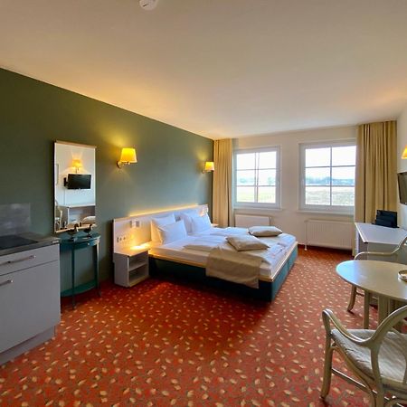 Hotel Am Mueritz-Nationalpark Waren  Kültér fotó